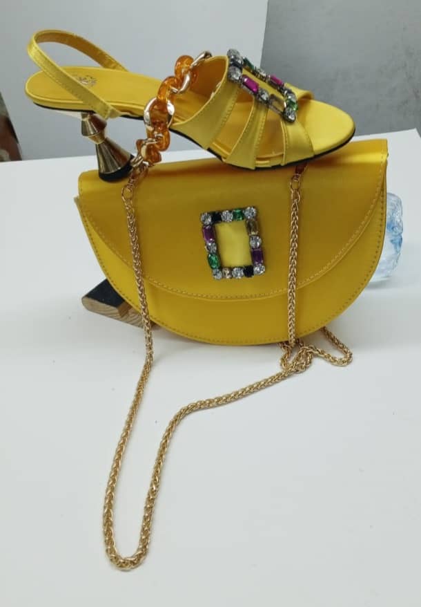 FUNKY YELLOWIT - Yellow Shoe & Bag Set view 4